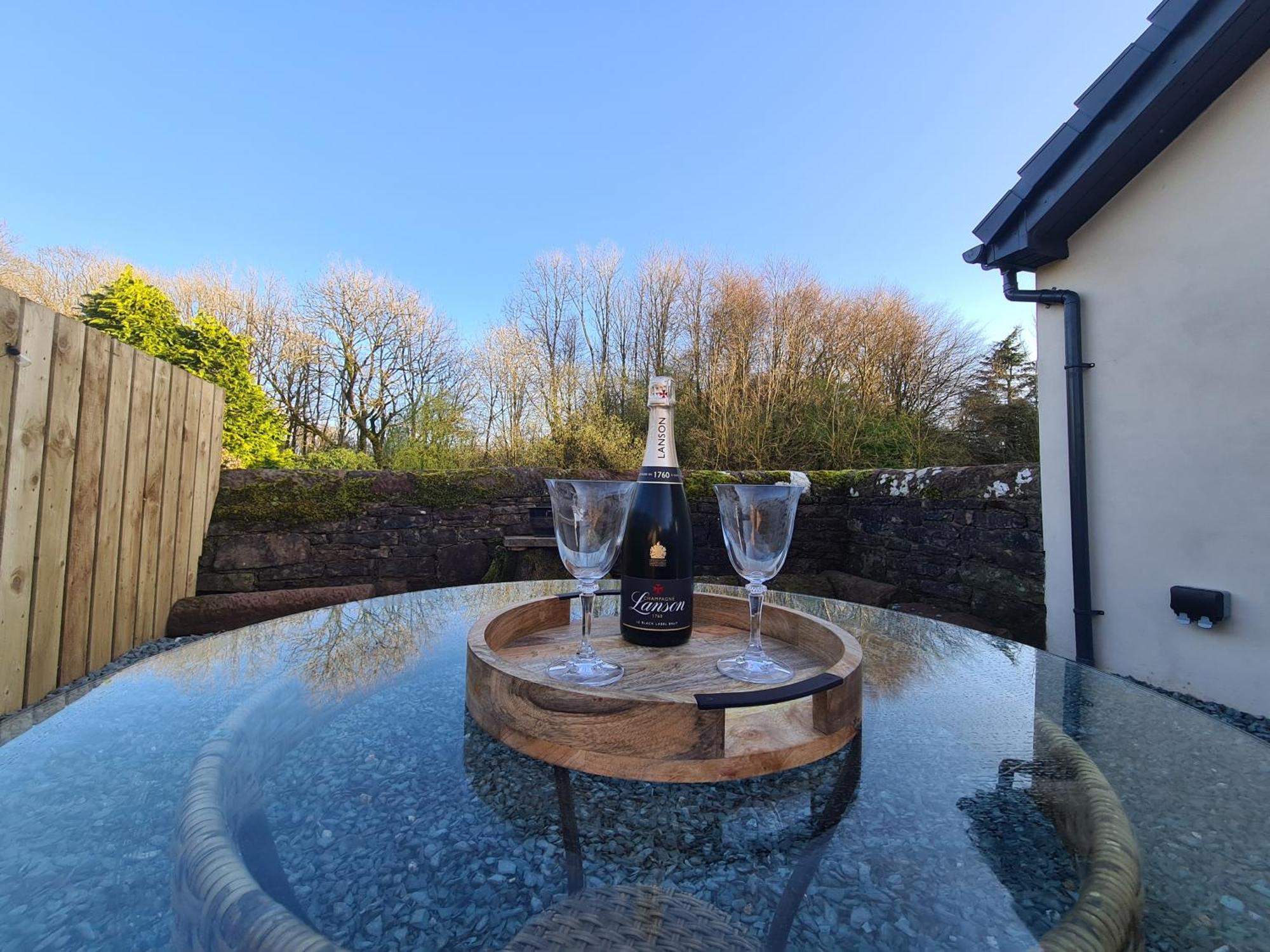 The Nest By Blake View Holidays, A Peaceful Boutique Retreat, 3 Miles From Ennerdale- Small Twin Or King Bed Available Rowrah Екстериор снимка